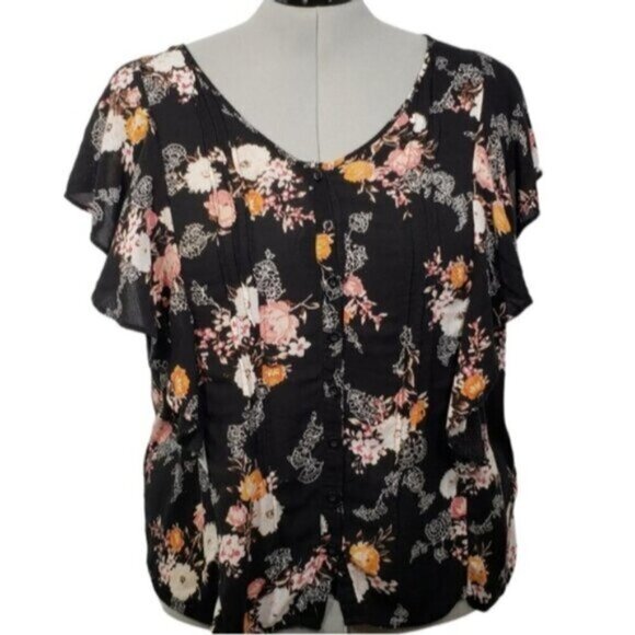 Torrid Semi Sheer Floral Pleated Ruffle Button Black Shirt Size 2X - Picture 11 of 11